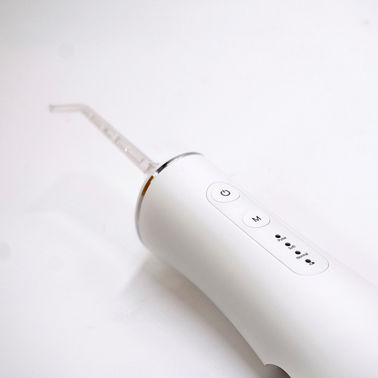 Seyahat için 180ml Akülü Oral Irrigator Usb Şarj Edilebilir Diş Su Flosser